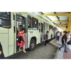 Após dois anos congelada, tarifa do transporte da RMC é reajustada